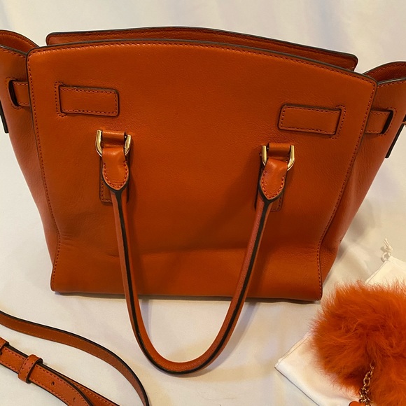 Micheal Kors Large Leather Hamilton Bag - Picture 3 of 8